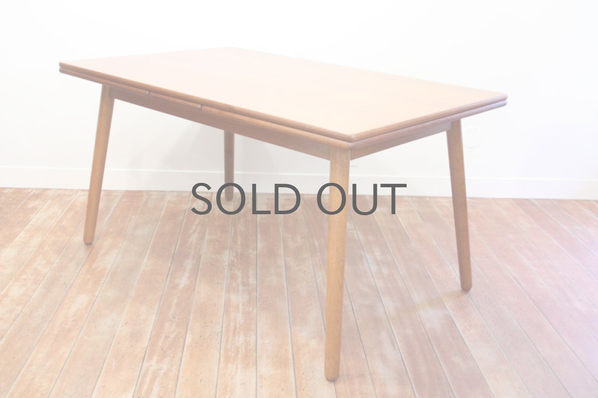 画像2: 北欧ヴィンテージ/デンマーク製 Poul Volther FDB Møbler  ダイニング テーブル  (2)