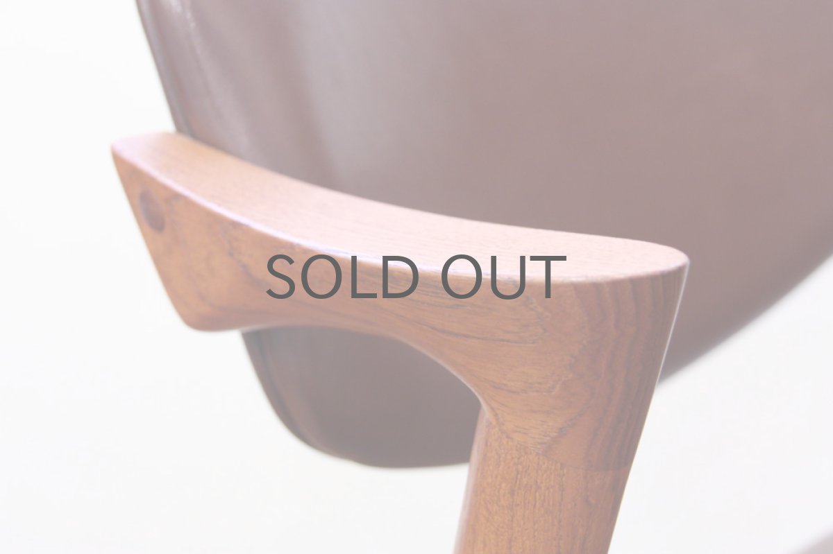 画像4:  カイ・クリスチャンセン Spisebordsstol nr.42 革張りチーク  ダイニングチェア (4)