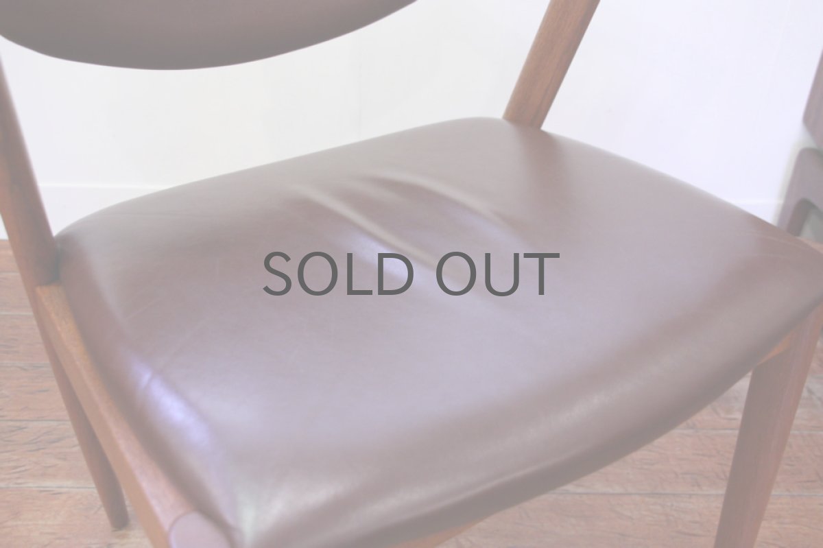 画像5:  カイ・クリスチャンセン Spisebordsstol nr.42 革張りチーク  ダイニングチェア (5)