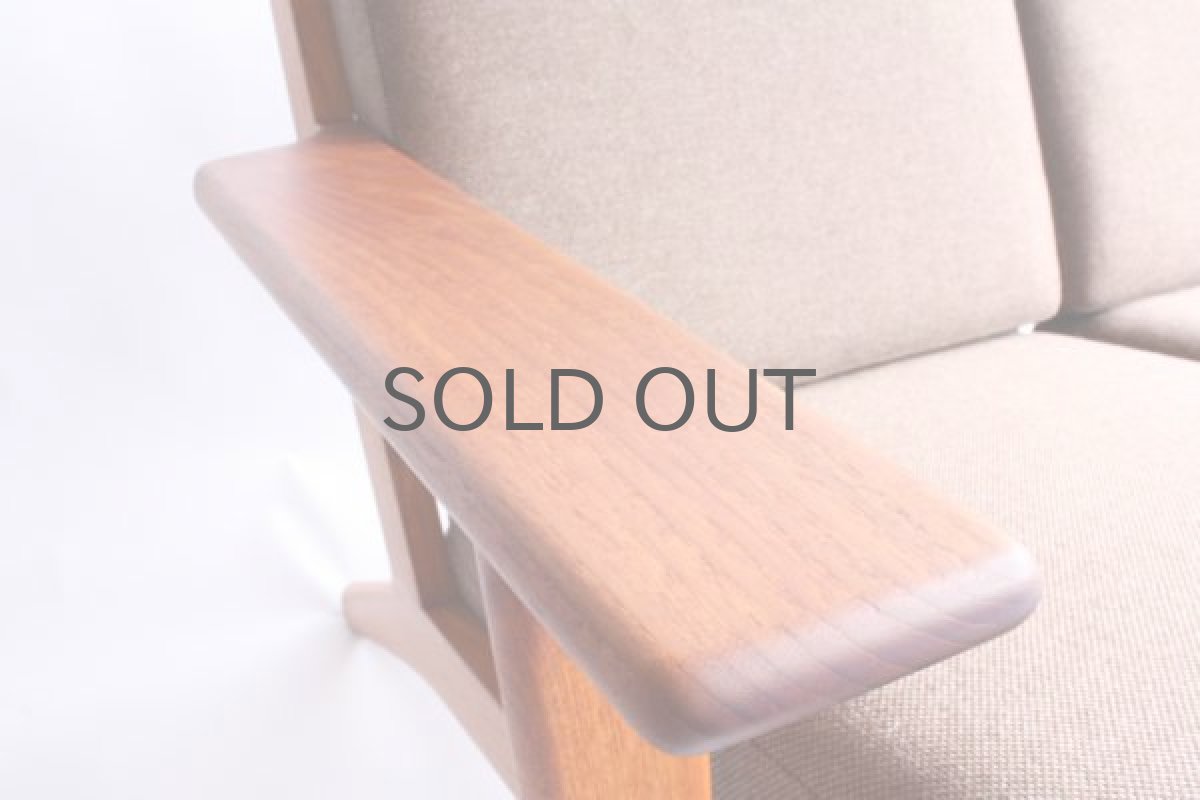 画像2: ハンス J ウェグナー GE290 3人掛けソファー (2)