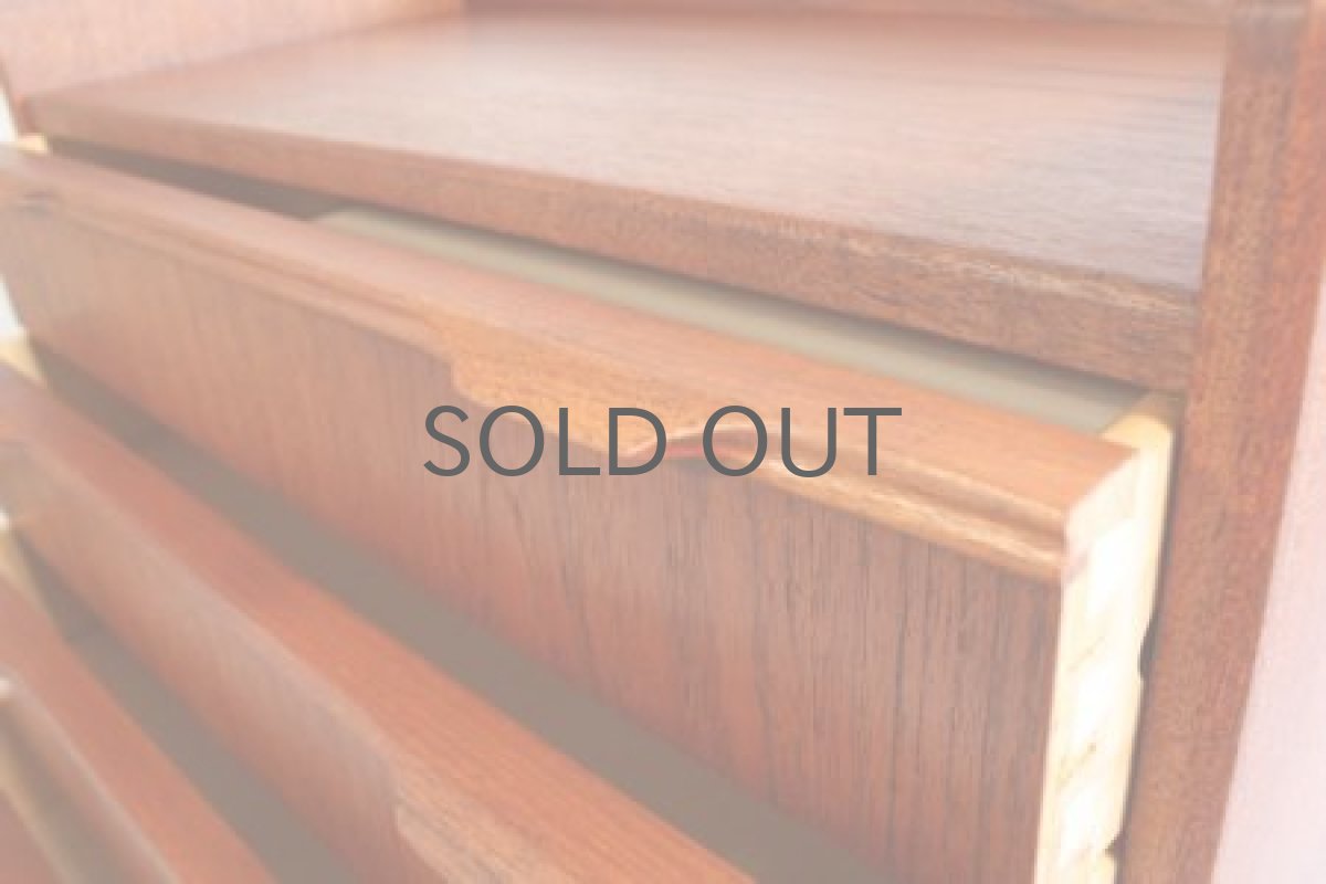 画像2: 北欧ヴィンテージ家具/Danish Teak Chest チークチェスト 5段 (2)