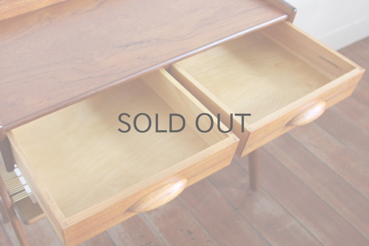 画像4: 北欧ビンテージ家具/デンマーク製  チーク スモールチェスト (4)