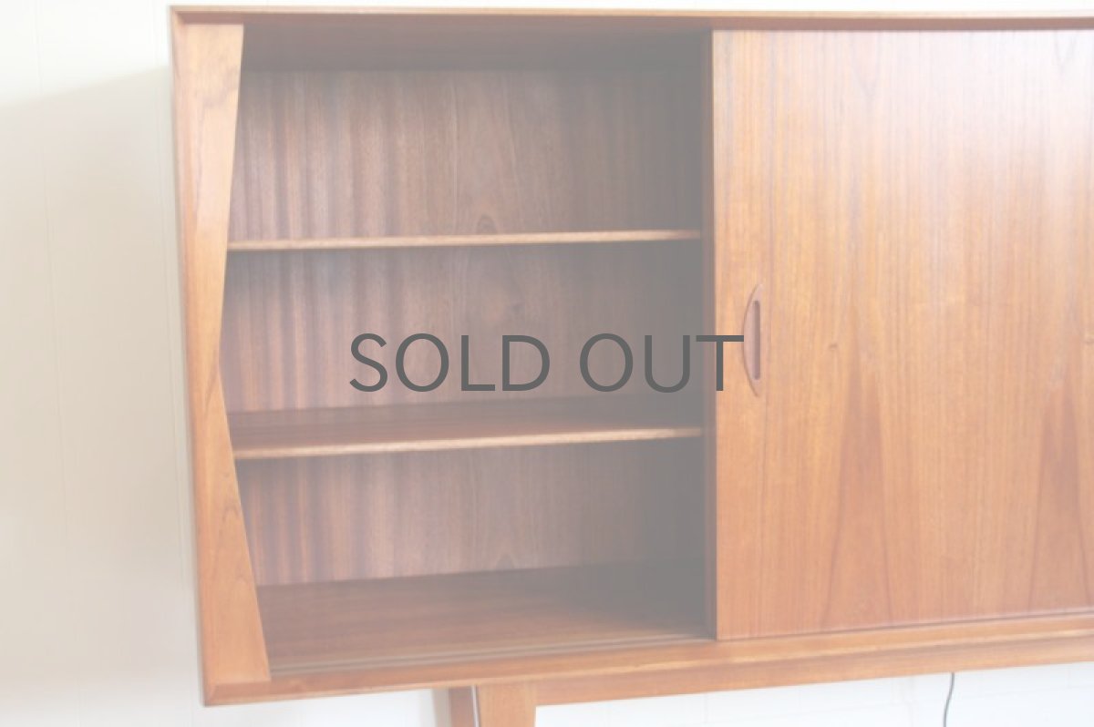 画像2: 北欧家具ビンテージ デンマーク製 チークサイドボード (2)