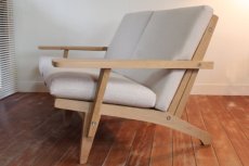 画像2: Hans j Wegner/ハンス J ウェグナー　GE370　2人掛けソファー (2)