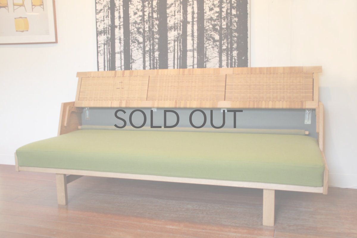 画像2: 北欧家具/Hans j Wegnerハンス J ウェグナー ソファー GE258 デイベッド  (2)