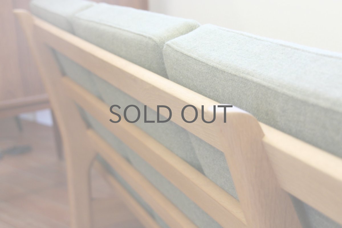 画像4: 北欧ビンテージ家具/Hans j Wegnerハンス J ウェグナー ソファー GE236 オーク 張り替え代込 (4)