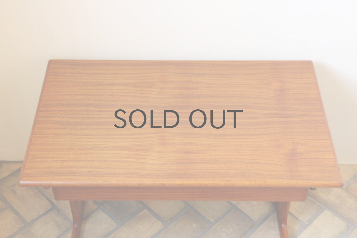 画像2: 北欧ヴィンテージ/デンマーク製 チーク サイドテーブル カイ・クリスチャンセン (2)