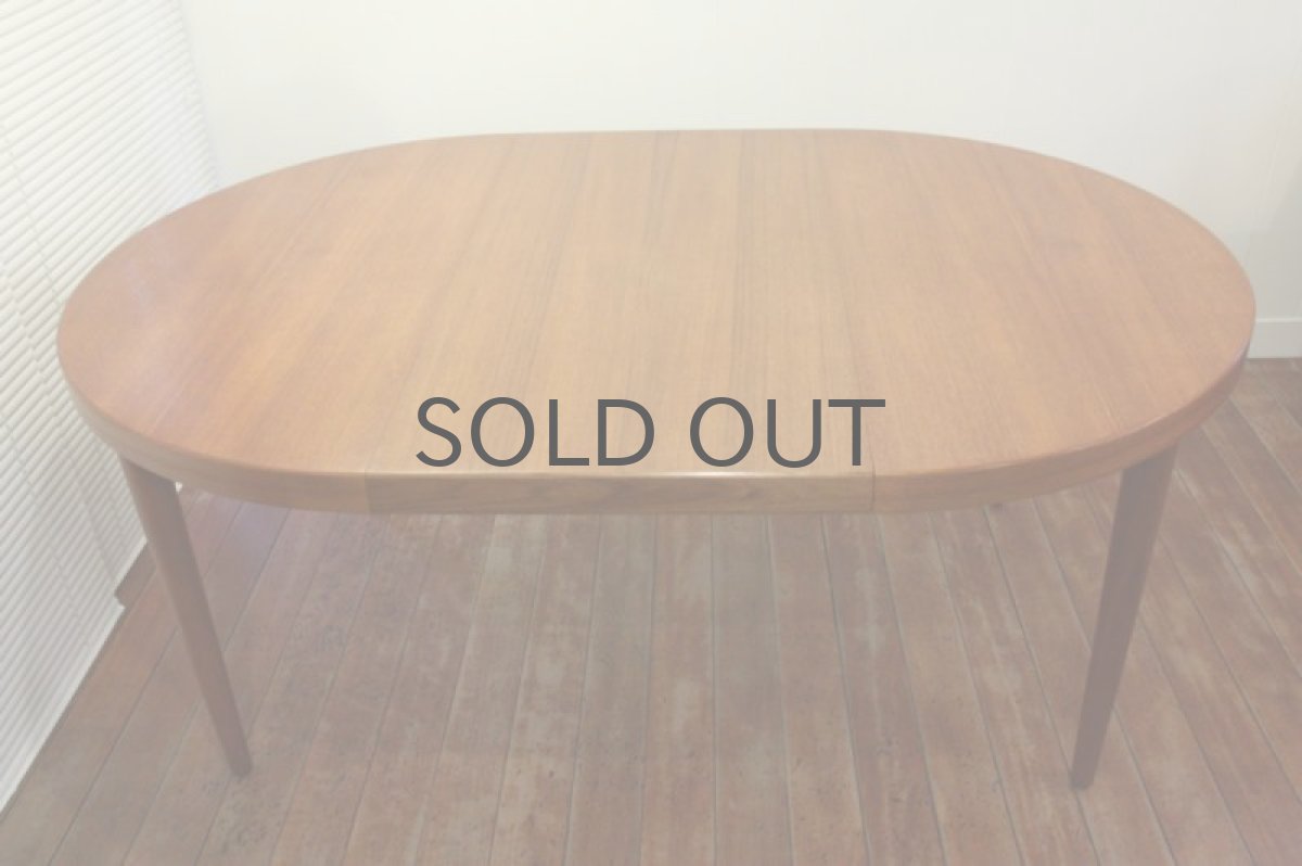 画像4: 北欧ヴィンテージ/デンマーク製 チーク 円形ダイニングテーブル (4)