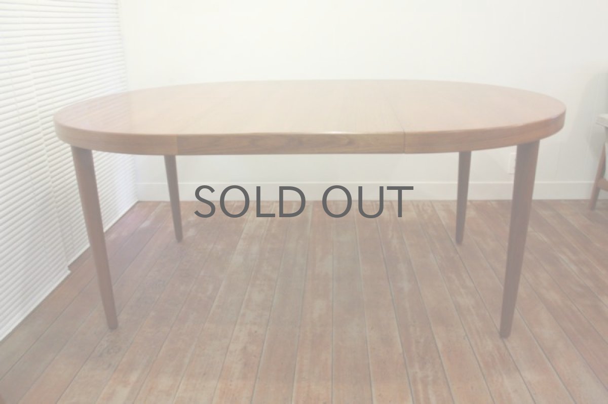 画像5: 北欧ヴィンテージ/デンマーク製 チーク 円形ダイニングテーブル (5)