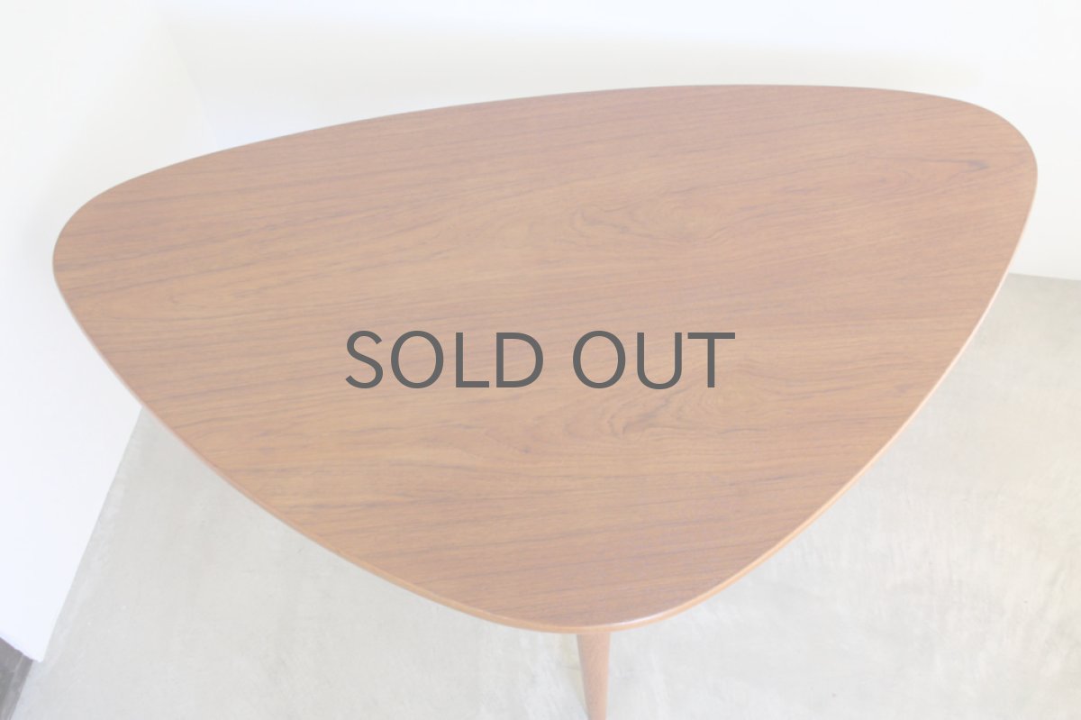 画像2: チーク トライアングル コーヒーテーブル デンマーク製 Tranekær社製 (2)