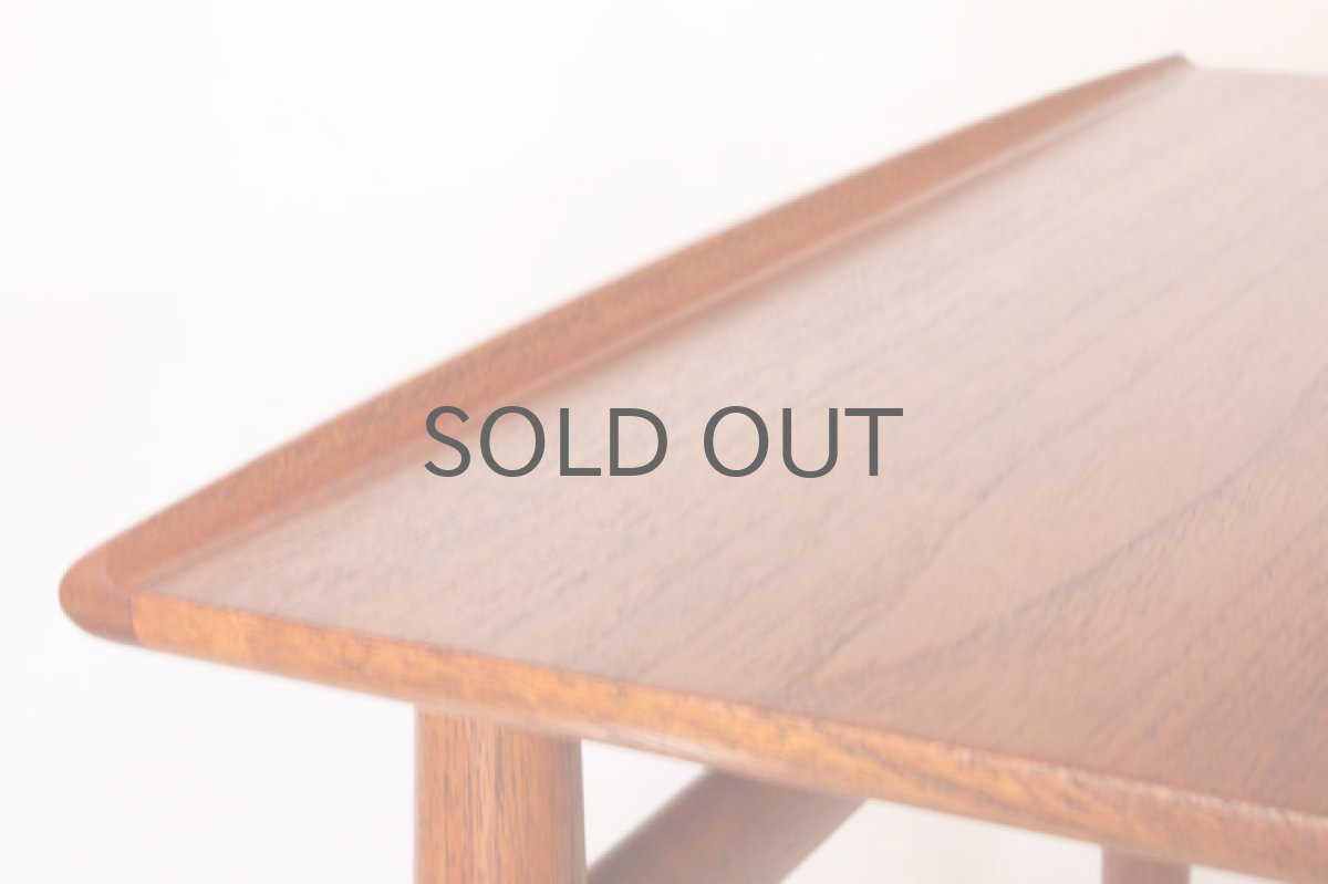 画像2: 北欧家具 Grete Jalk チーク材 サイドテーブル  (2)