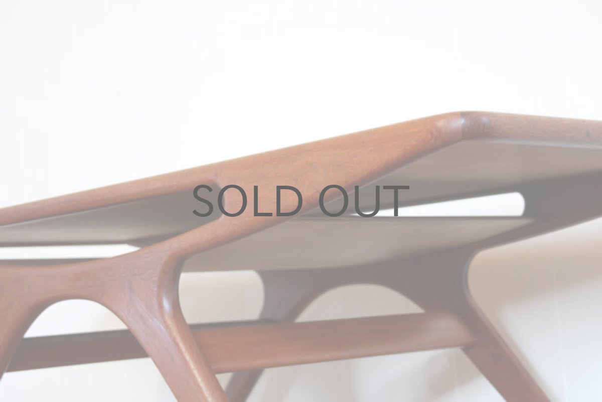 画像3: 北欧ビンテージ家具/デンマーク製　ヨハネス・アンダーセン スマイルテーブル  (3)