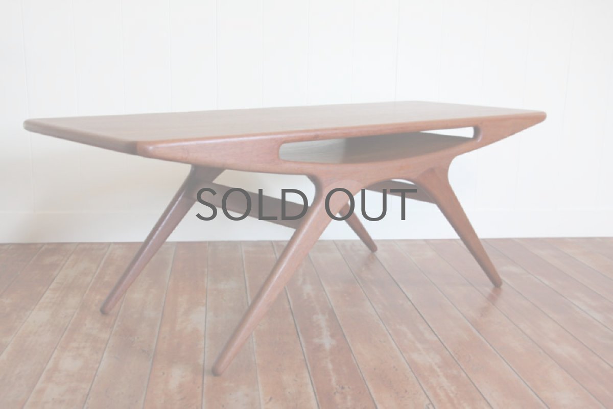 画像4: 北欧ビンテージ家具/デンマーク製　ヨハネス・アンダーセン スマイルテーブル  (4)