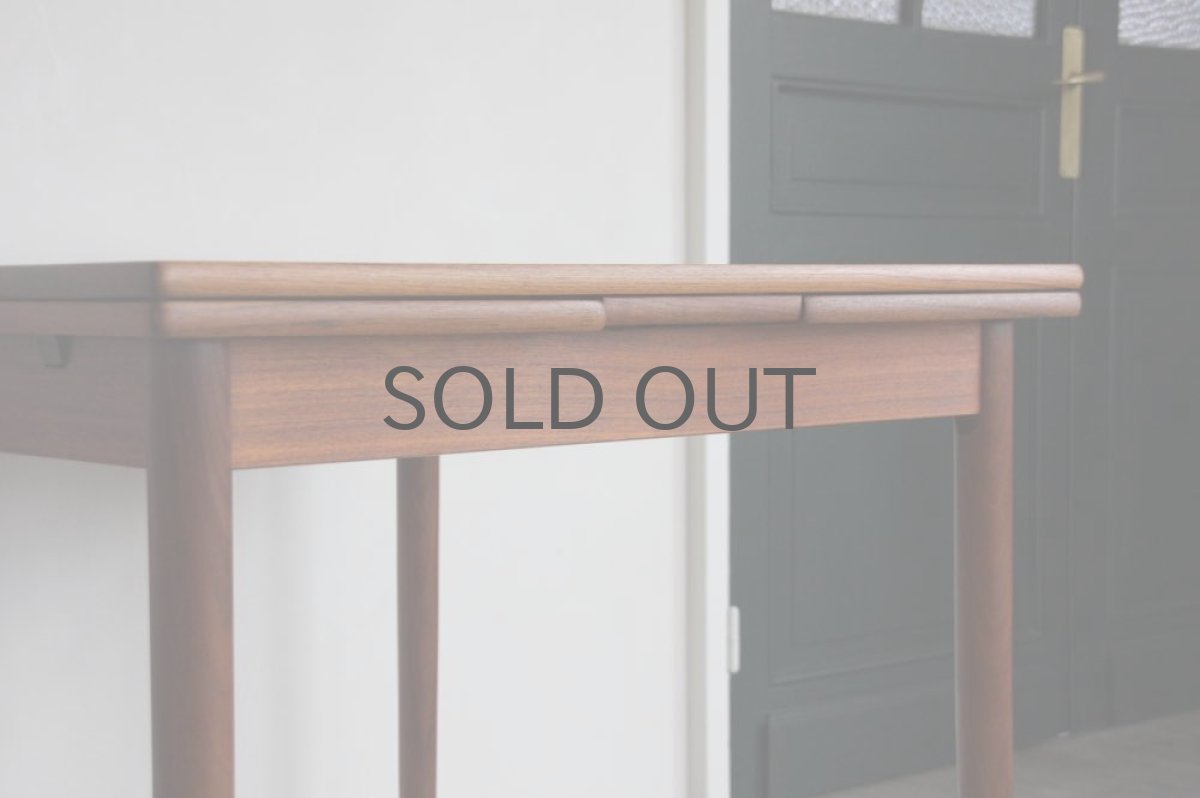 画像7: 北欧ビンテージ家具/デンマーク製/正方形チークダイニングテーブル　 (7)