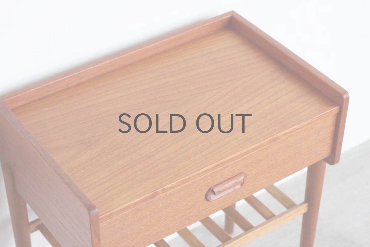 画像6: 北欧ビンテージ家具/デンマーク製/Omann Jun Møbelfabrik/チーク&オークベッドサイドチェスト (6)