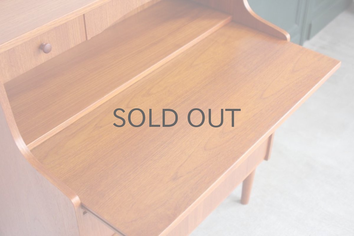 画像11: 北欧ビンテージ家具/デンマーク製　チークライティングビューロー/3段引き出し (11)