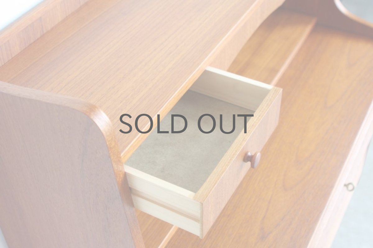 画像9: 北欧ビンテージ家具/デンマーク製　チークライティングビューロー/3段引き出し (9)