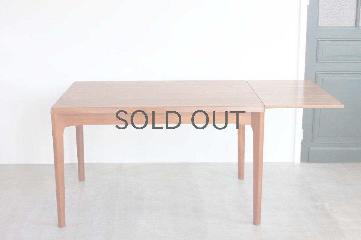 画像9: 北欧ビンテージ家具/デンマーク製 /Henning Kjærnulf/ダイニングテーブル/チーク (9)