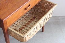 画像9: ビンテージ北欧家具/デンマーク/ソーイングキャビネット/チーク/Danish control (9)