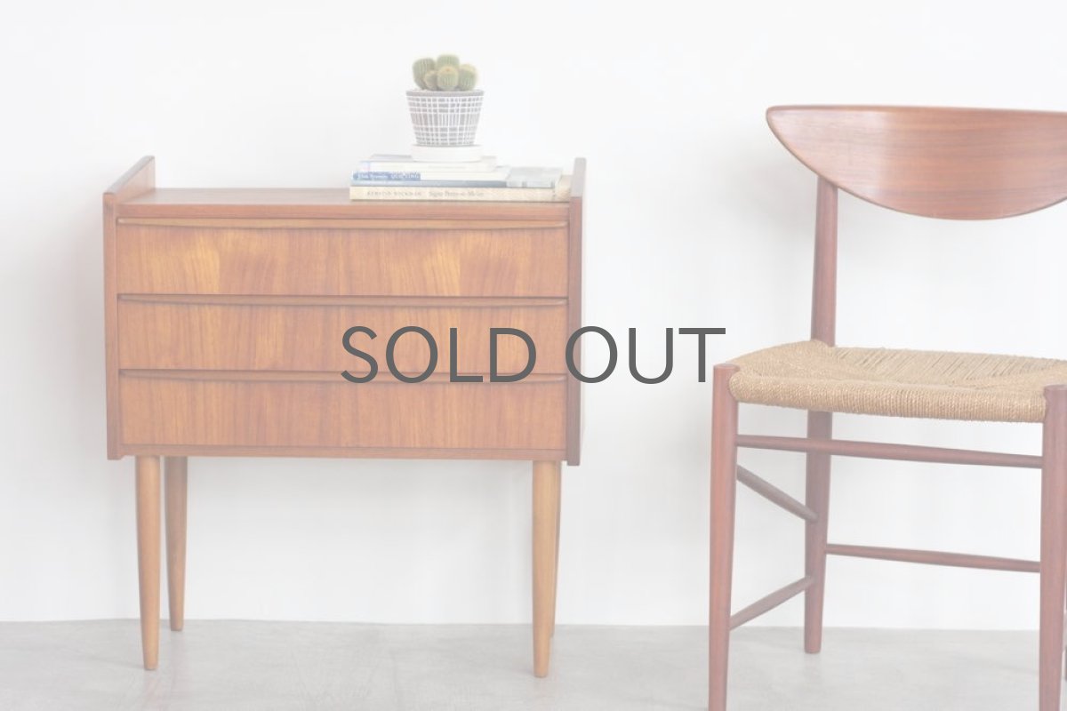 画像2: 北欧ビンテージ家具／デンマーク製／チェスト／チーク３段 No.1 (2)