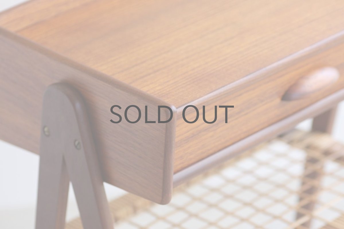 画像4: 北欧ビンテージ家具/デンマーク　ベッドサイドテーブル　チーク (4)