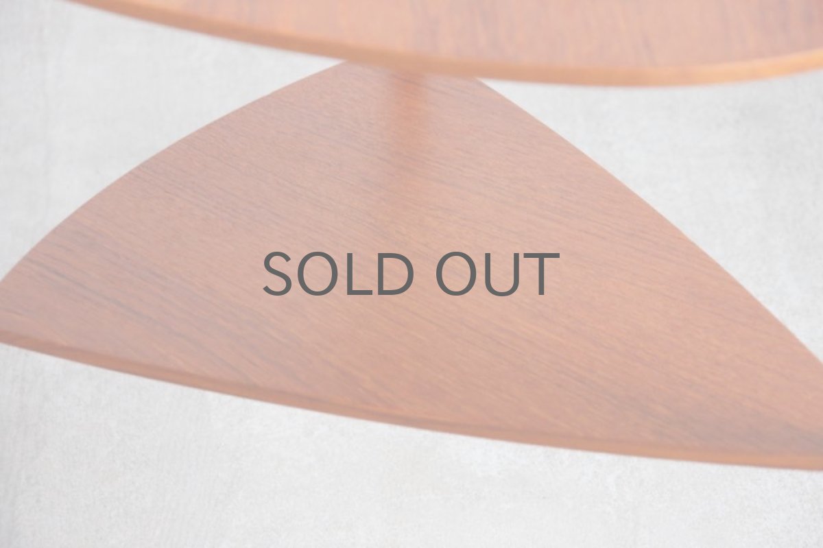 画像5: ビンテージ北欧家具/デンマーク製/チーク/サイドテーブル/丸三角型 (5)