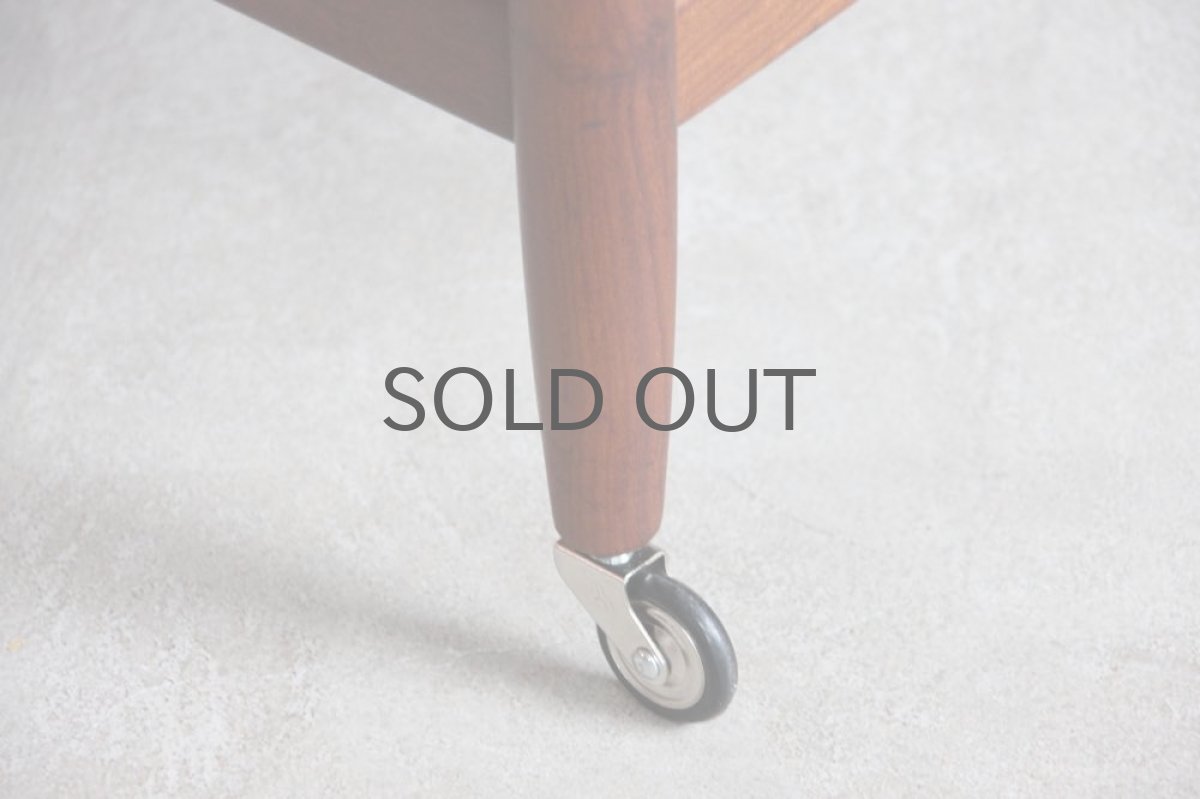 画像8: 北欧ビンテージ家具/デンマーク製/ソーイングキャビネッ/ Ejvind A. Johansson  (8)