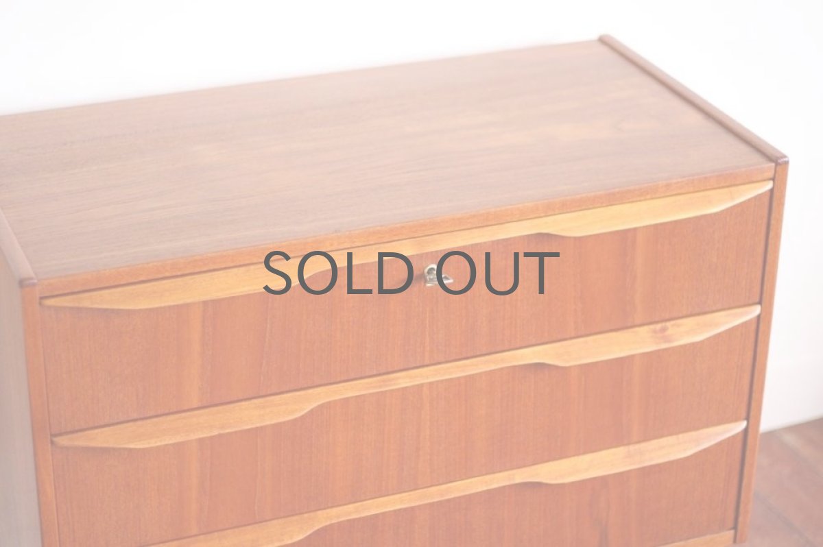 画像2: 北欧ビンテージ家具/デンマーク製/チェスト /チーク3段  (2)