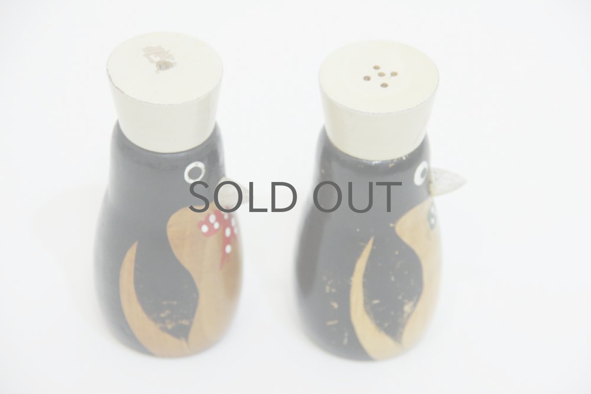 画像4: スウェーデンの蚤の市で見つけた ペンギンのソルト&ペッパー 木製 (4)