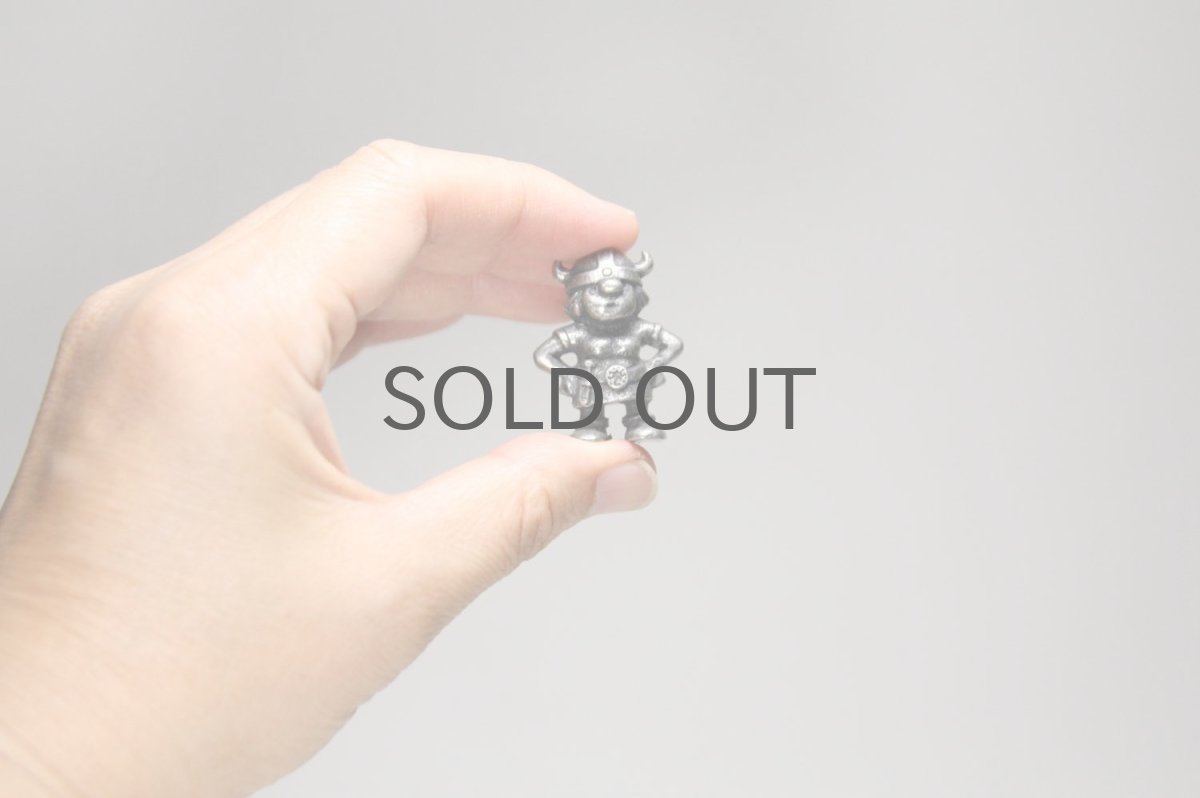 画像4: 北欧蚤の市で見つけた/小さなヴァイキング/Tin/ノルウェー (4)