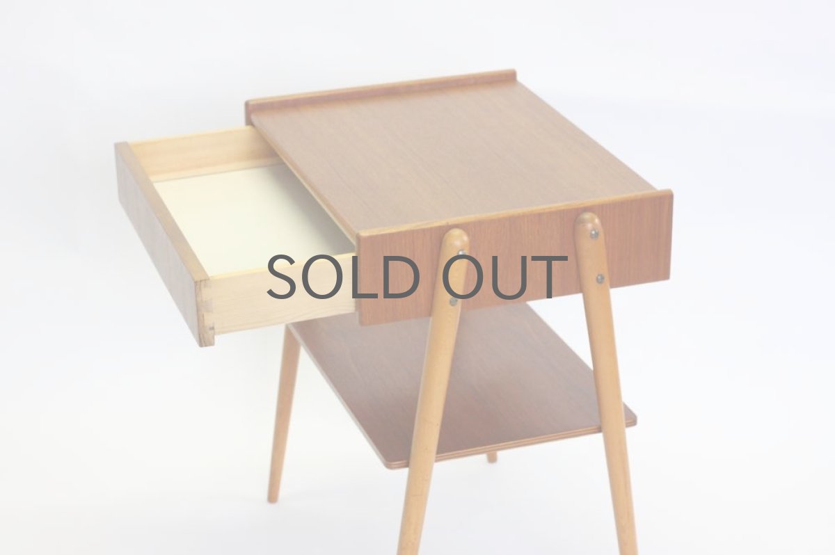 画像2: 北欧ビンテージ家具/スウェーデン/チーク×ビーチ/ベッドサイドテーブル (2)