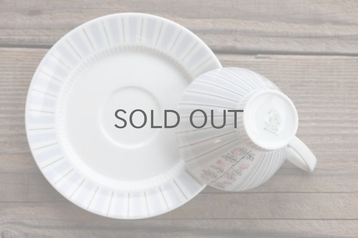 画像3: Upsala Ekeby  ウプサラ エクビィ Karlskrona窯 野ばらコーヒーカップ&ソーサー (3)