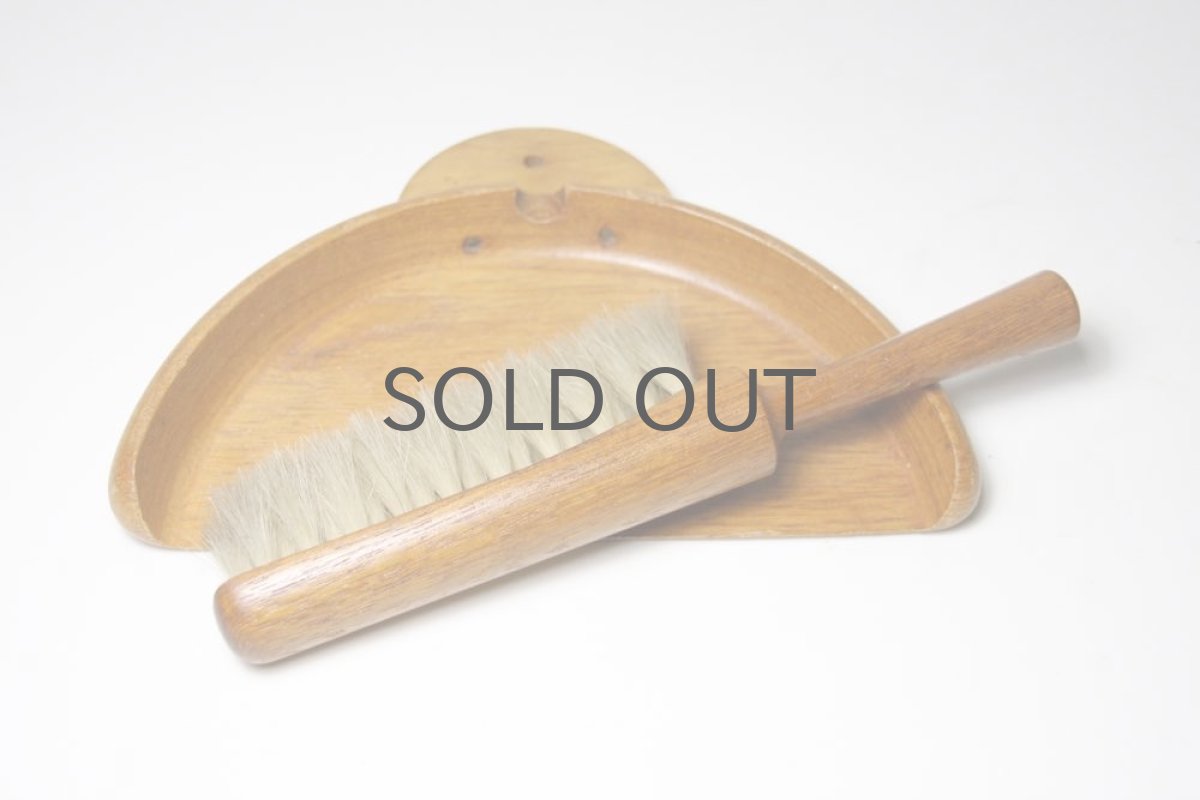 画像3: 北欧雑貨/Karl Holmberg社製/チーク卓上ブラシ/ロングスティックブラシ (3)