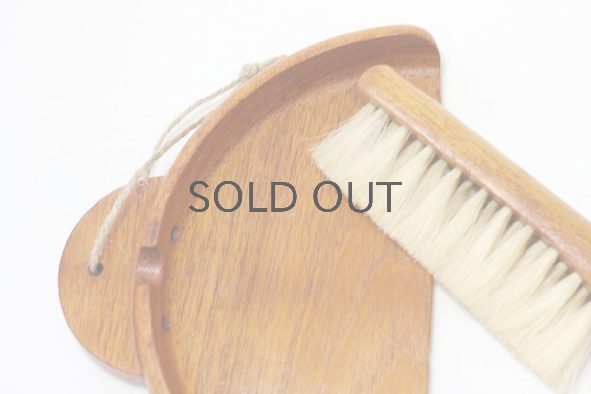 画像3: 北欧雑貨/Karl Holmberg社製　チーク卓上ブラシ　ロングスティック (3)