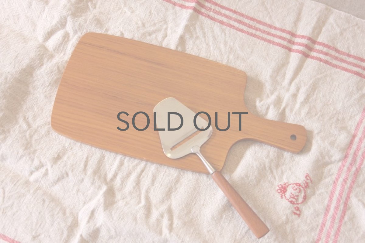 画像5: 北欧雑貨/チークチーズボード/ KARL HOLMBERG社製/ハンドルタイプ (5)