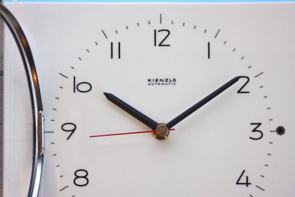 ヴィンテージ時計／インテリア雑貨/陶製壁掛け時計／KIENZLE製 ドイツ