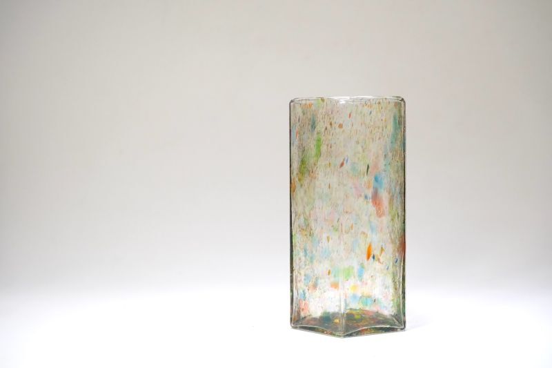 画像1: 北欧アートガラス/ビンテージガラス/Oiva Toikka/オイバ・トイッカ/Nuutajarvi/ヌータヤルヴィ/1977年/アートオブジェクト/TAHITI vase 813/タヒチベース (1)