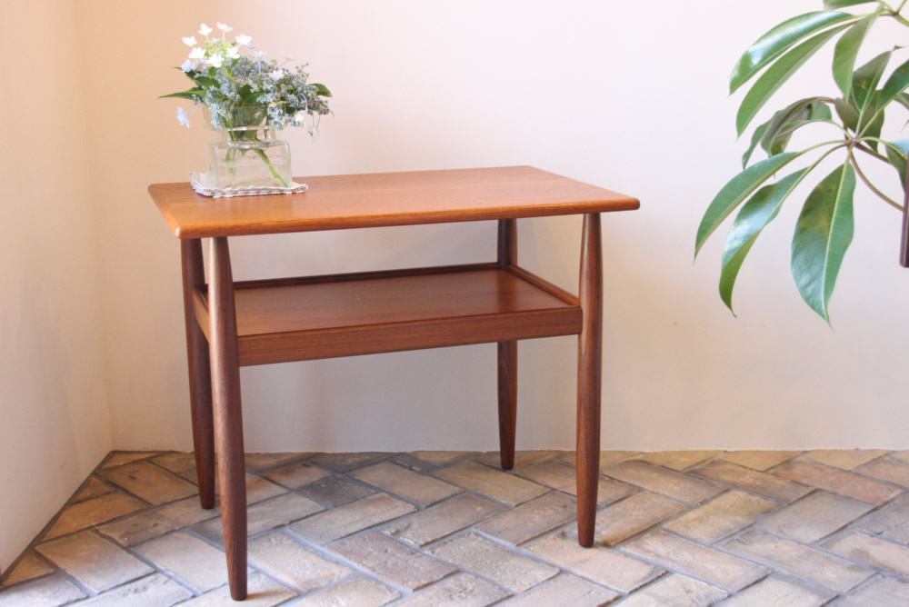 上質 デンマーク製 チーク材 北欧家具 サイドテーブル アンティーク サービングトレイ サイドテーブル